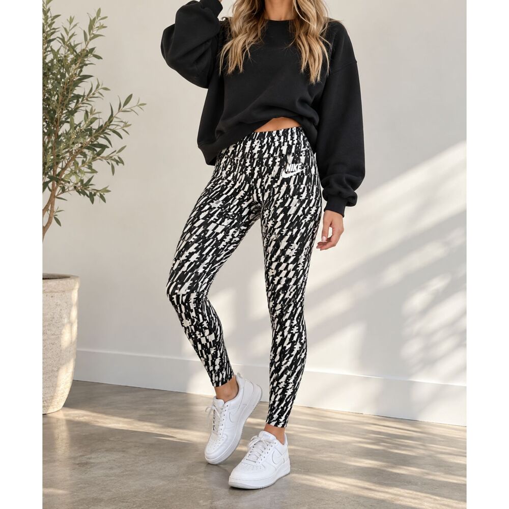Nike Black White Abstract Print Leggings Women’s Medium Y2K Activewear